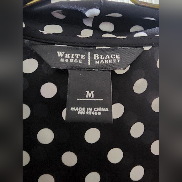 White House Sleeveless Blouse with Bow, Black with White Polkadots, size Medium - Picture 4 of 4